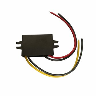 OMVORMER DC/DC 12 VOLT NAAR 6 VOLT WATERDICHT ( 6 VOLT 10 AMP&Eacute;RE ) (OMVORMER.12/6.10.870)