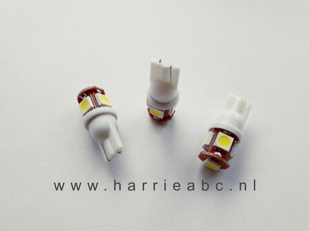 T10 led W5W wit of warm wit lampje met 5 ledjes 6 volt DC 80 lum.