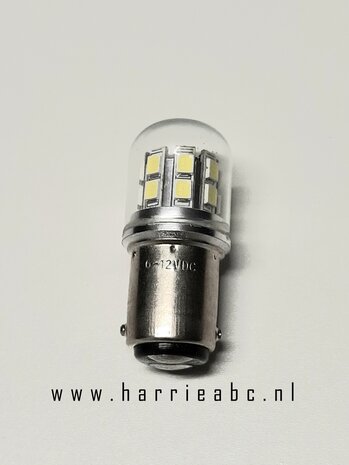 BA15D 21 WATT ONDERSTE 2 CONTACTEN ZIJN - EN + ENKELE LICHTBRON 6 en 12 volt. (6/12.BA15D.21.-/+onderstecontacten.OO.41)