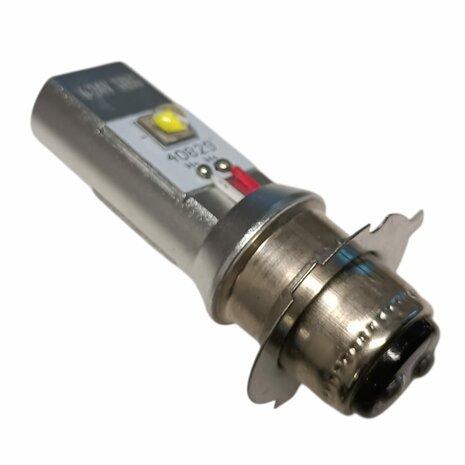 P15D-3 led groot en dimlicht 6 en 12 volt systemen. ( kort model)  (P15D-3.20.OW.01)