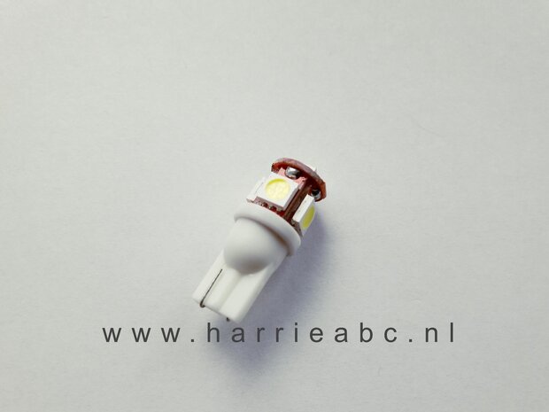 T10 led W5W wit lampje met 5 ledjes 6 volt DC 80 lum.